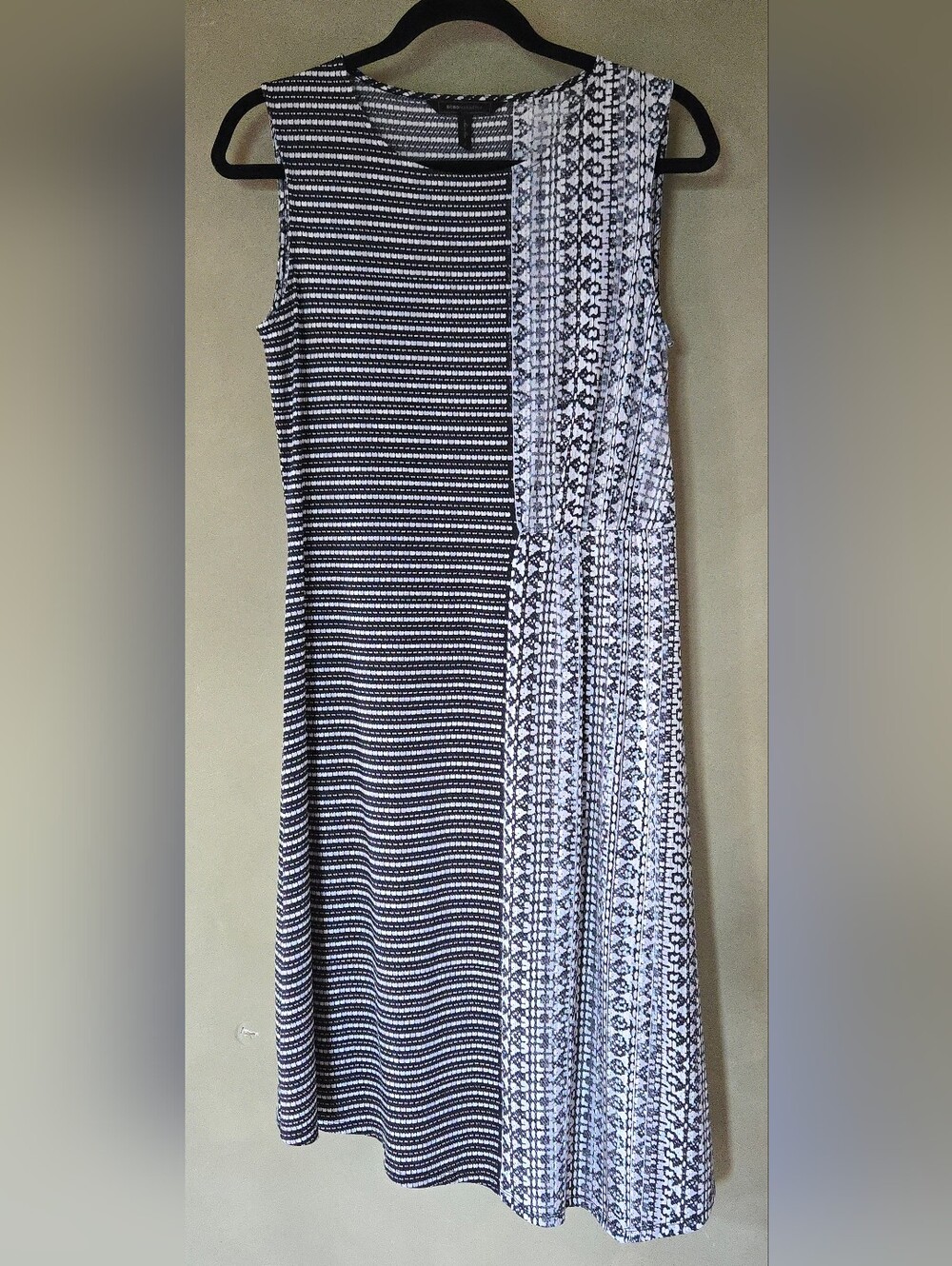 BCBGMAXAZRIA | Mixed Print Fit & Flare Dress, Size S - Picture 2 of 9